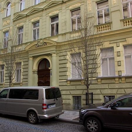 Metropolitan Studios Praga Exterior foto